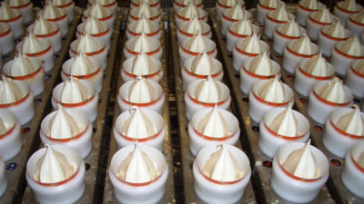 Ice cream cone top filling