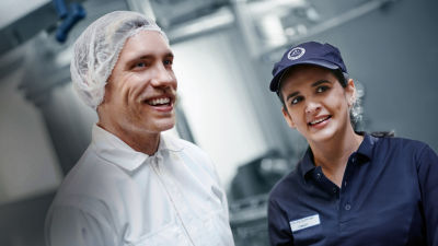 Tetra Pak operator and customer