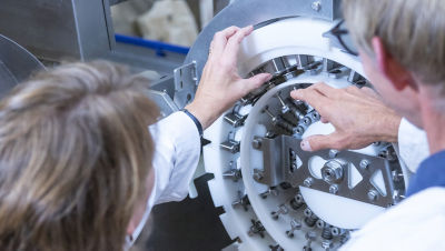 Inspecting extrusion wheel 