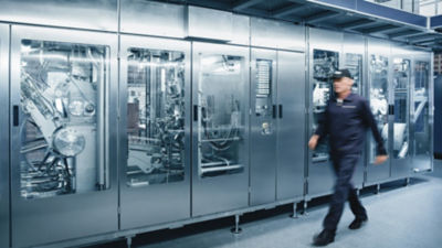 Tetra Pak operator and filling machine, technical services