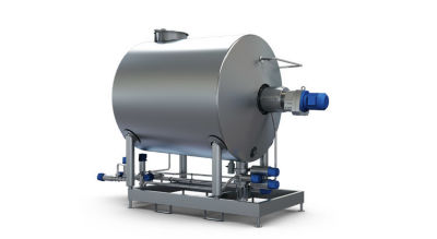 Horizontal tank with agitator