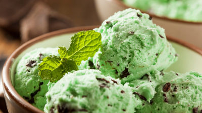 green ice cream in a bowl