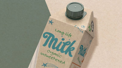 Lait biologique dans un emballage carton Tetra Stelo Aseptic, matériau d'emballage Craft