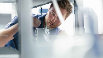 Tetra Pak operator