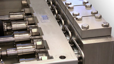 Pistons crank house, homogenizer