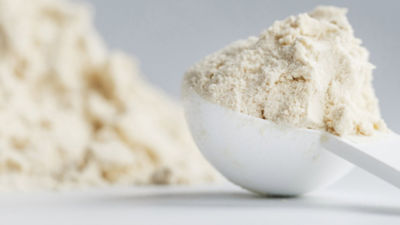 Scoop with powder