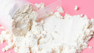 Polvo nutricional y cuchara