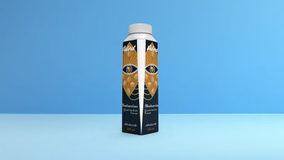 RTD coffee drink in Tetra Top carton bottle