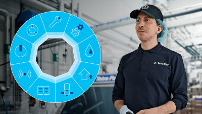 technician with diagram