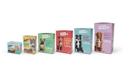 envases Tetra Recart de diferentes tamaños para mostrar la cartera completa para alimento para mascotas