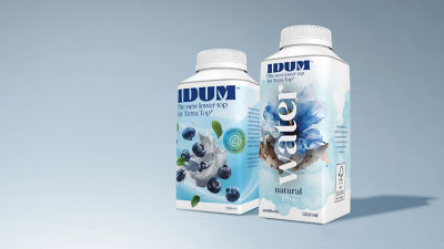 Tetra Top carton packages with idum top