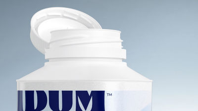 Tetra Top carton package with idum top