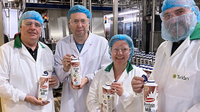 Tirlan employees in the factory