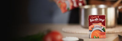 Zuppa di pomodoro in confezione in cartone Tetra Recart
