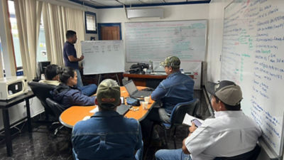 Training dairy farmers in Panama