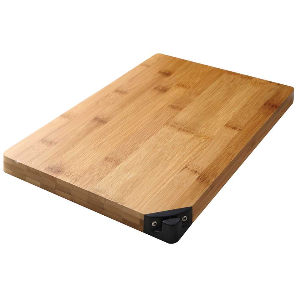 Tagliere in bamb&ugrave; con angolo affila coltelli