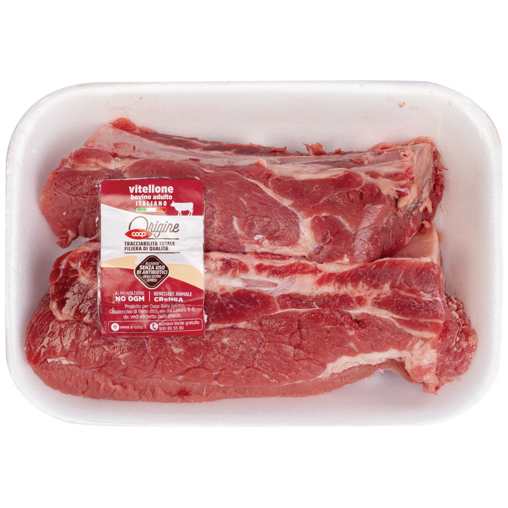 Bollito con osso di bovino adulto