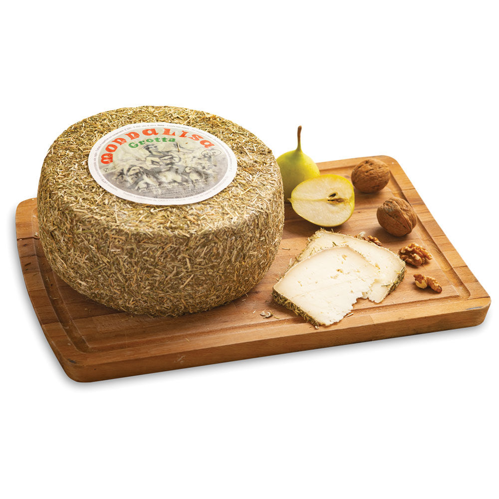 Formaggio pecorino stagionato in grotta - Immagine 01