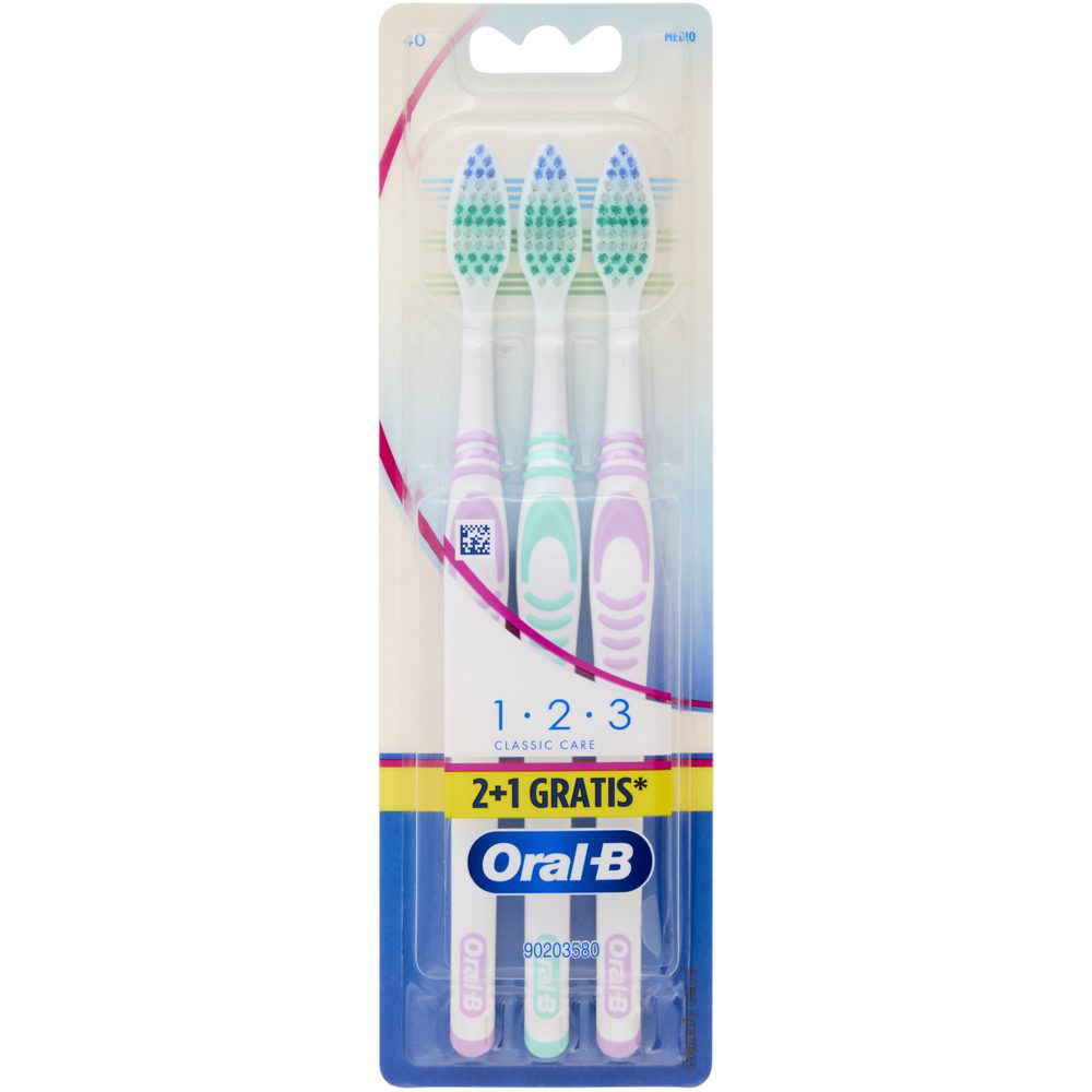 Spazzolino classic care 2 pz + 1 omaggio - Immagine 01