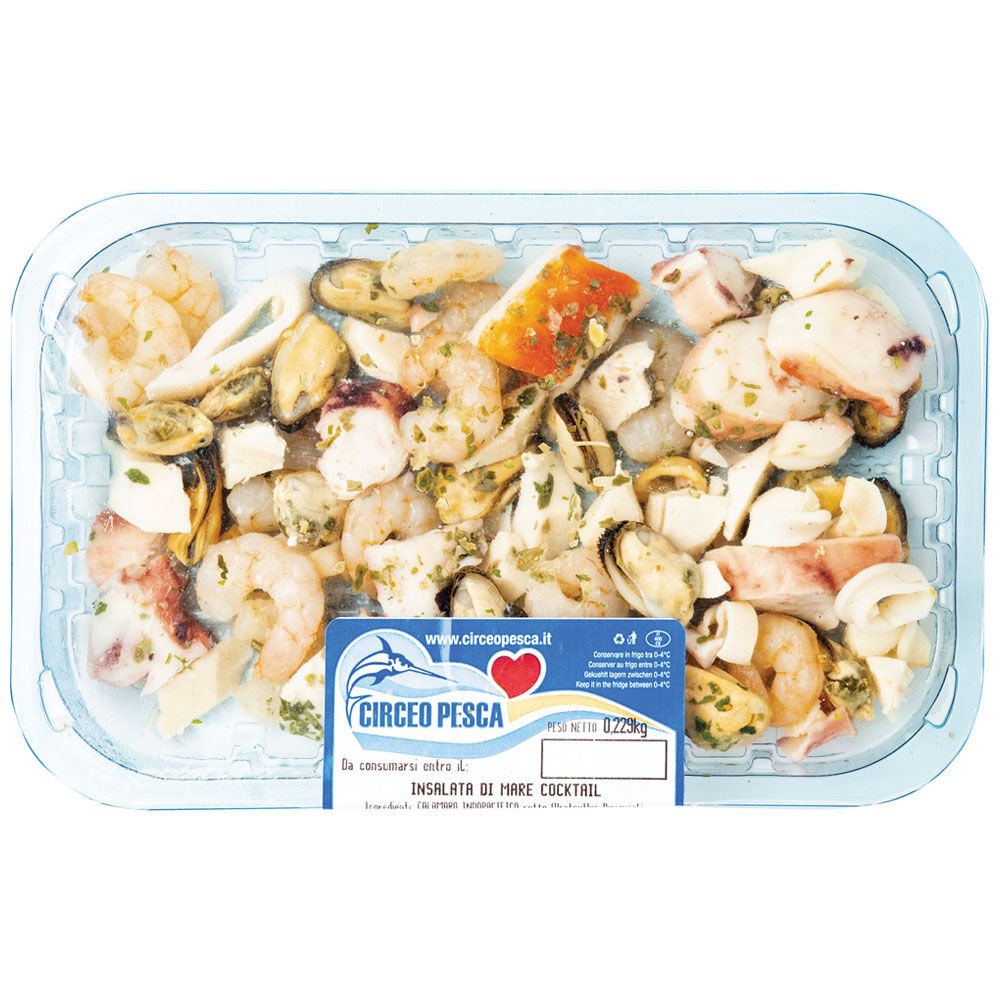 Insalata di mare cocktail condita