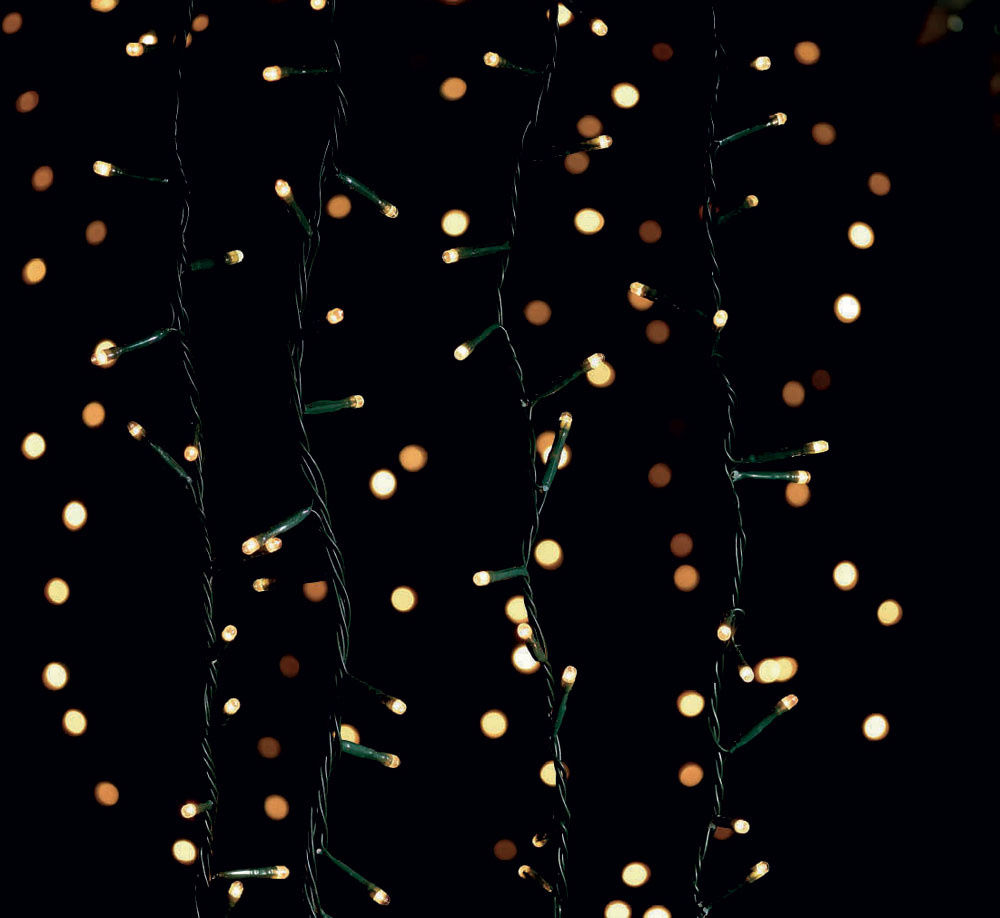 Catena luminosa per uso interno ed esterno bianco caldo 250 led