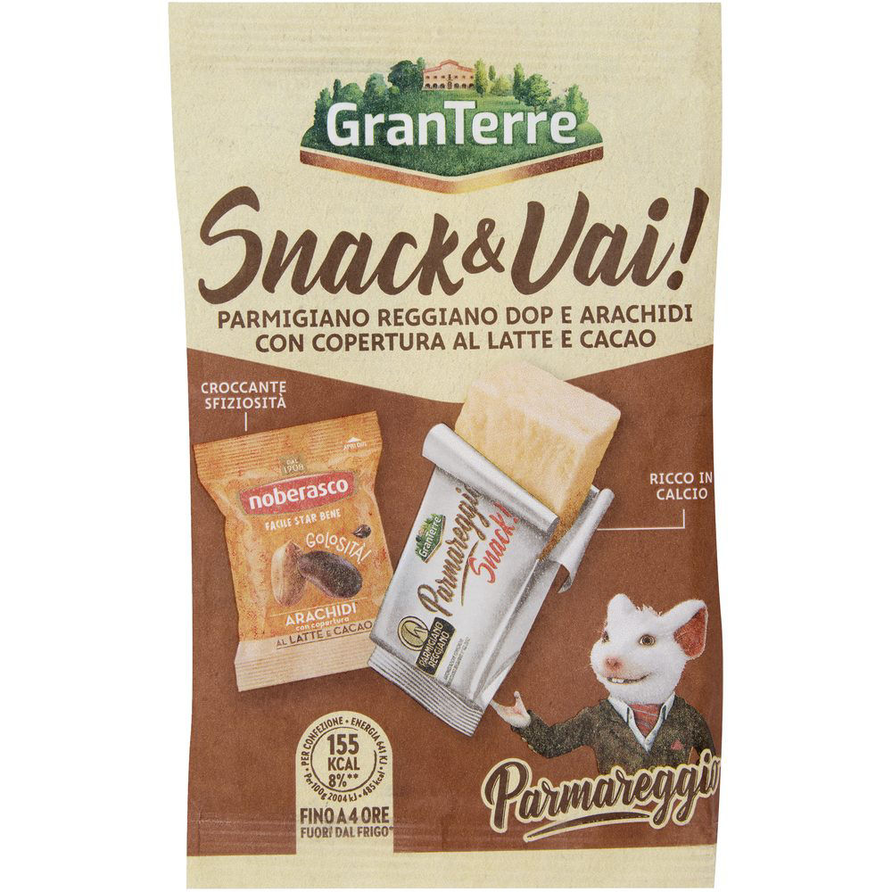 Snack con Parmigiano Reggiano DOP e arachidi al cacao