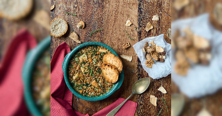 Minestra di lenticchie porcini e bietole