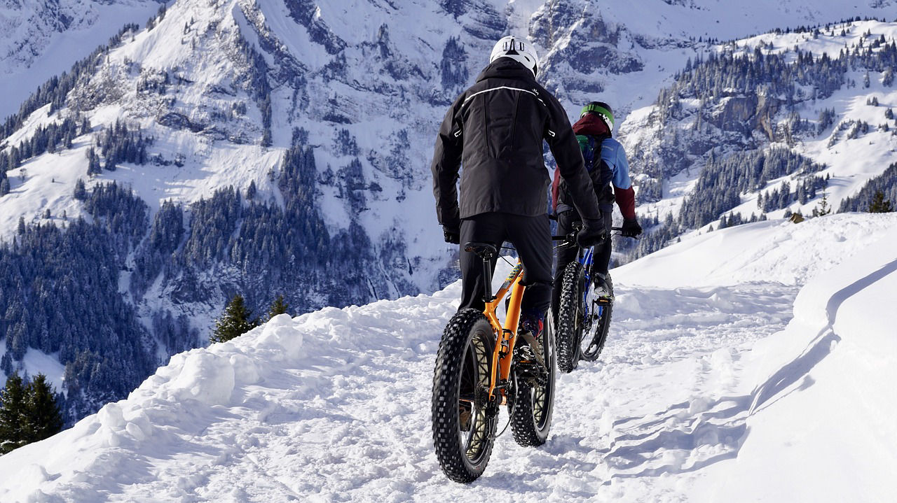 biciclette sulla neve