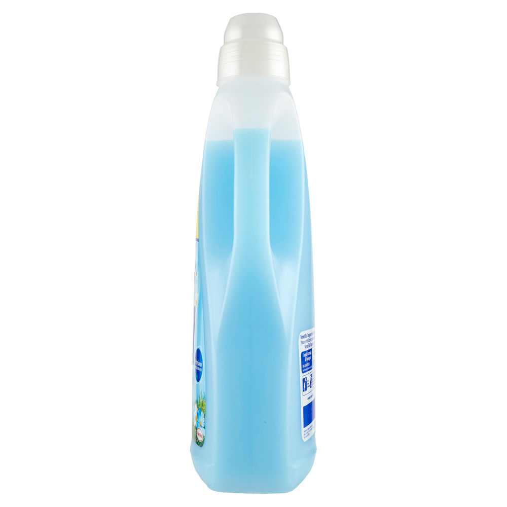 AMMORBIDENTE DILUITO VERNEL BLU 45 LAVAGGI L 2.97 - 2