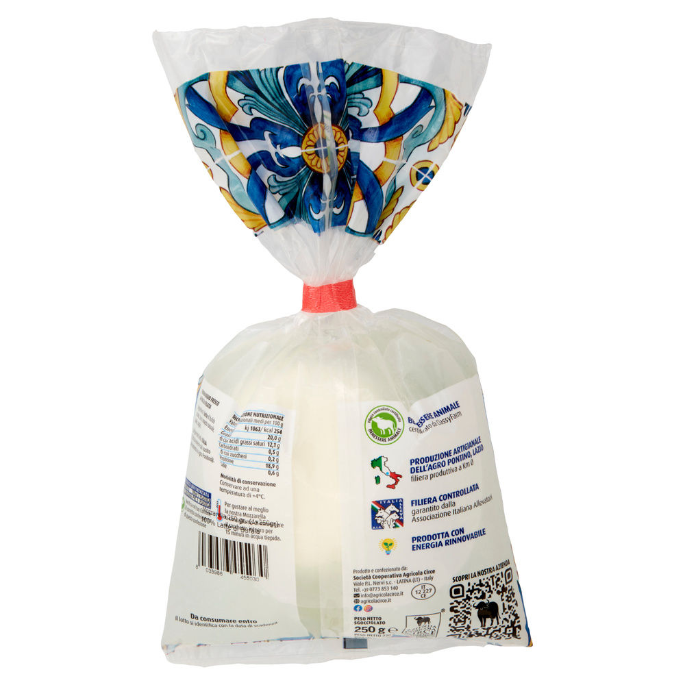 MOZZARELLA DI LATTE DI BUFALA 1X250G BUSTA A CIUFFO 250G AZIENDA AGRICOLA CIRCE - 4