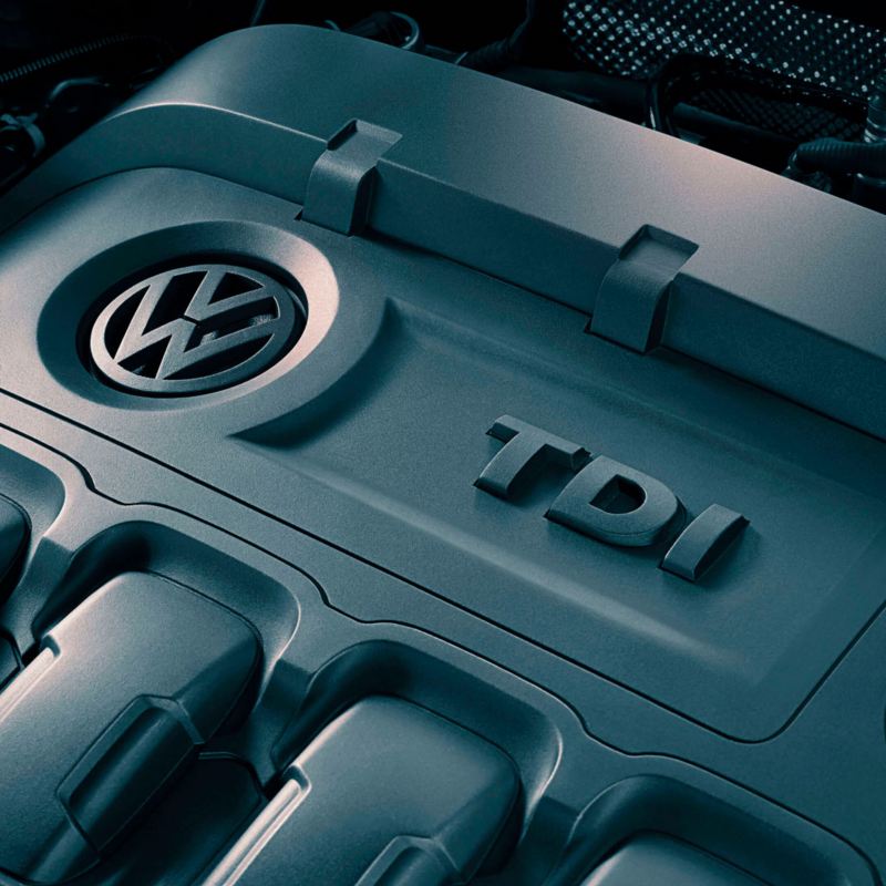 Detalle del motor diésel TDI del Volkswagen Passat Alltrack