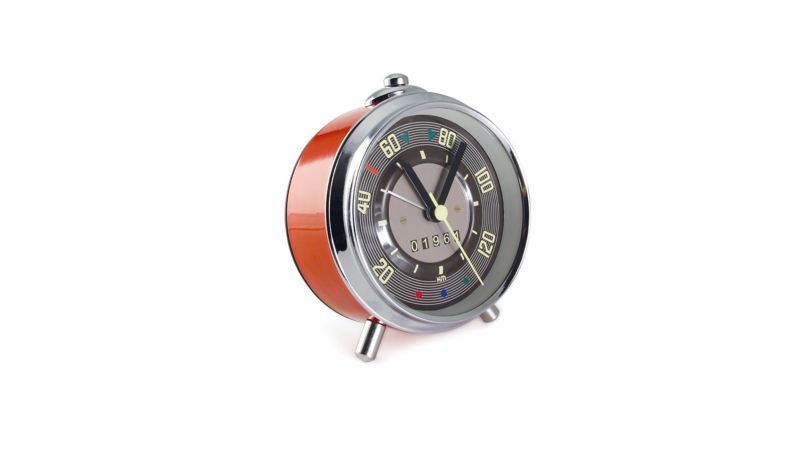 Reloj con alarma disponible en colección vintage de VW Collection