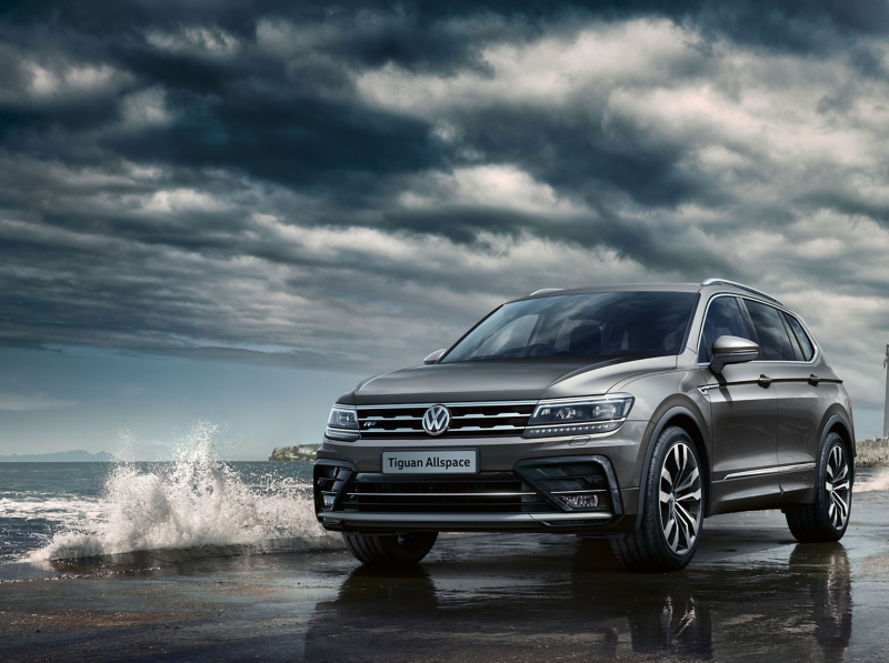 A Tiguan in a cloudy setting