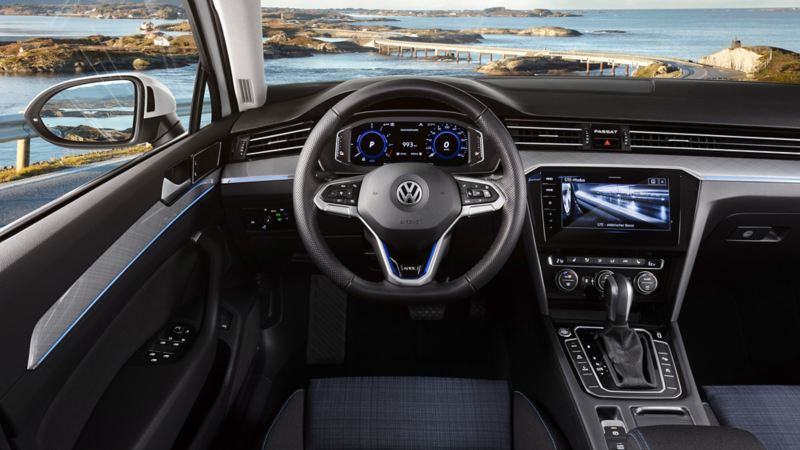 Volkswagen Passat: interni anteriori