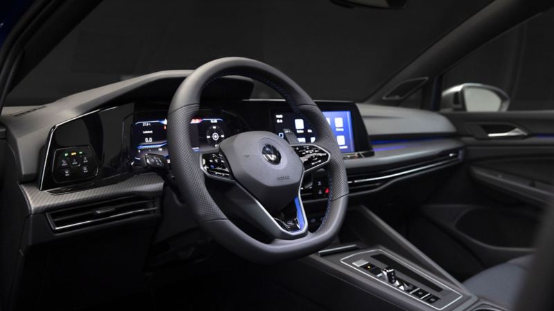 Interiør og førermiljøet i VW Volkswagen Golf R