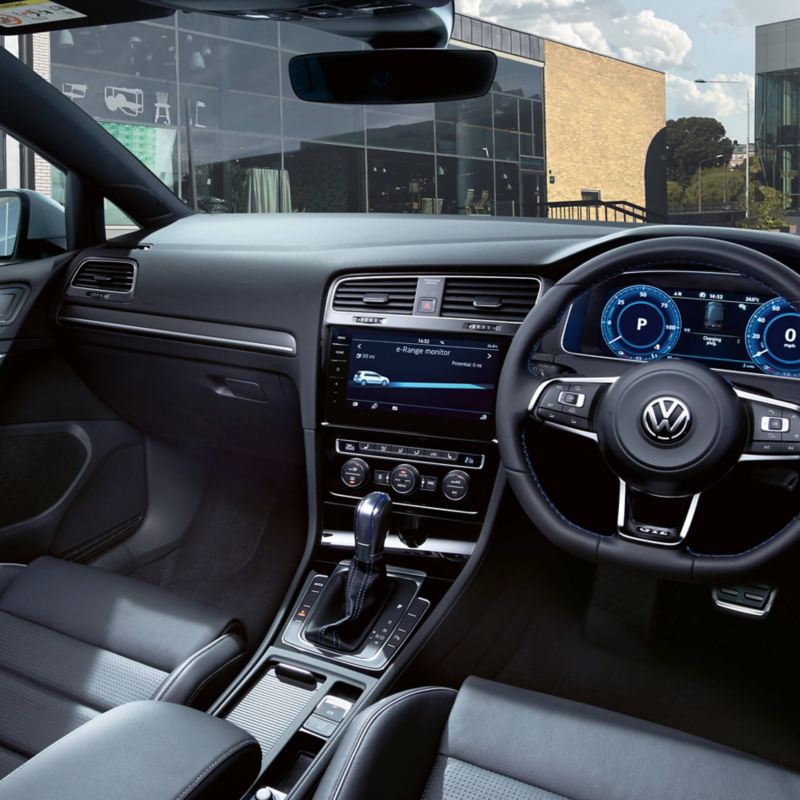 Dashboard of a Volkswagen Golf