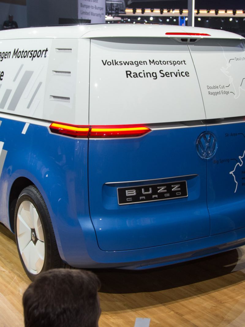 Volkswagen ID. Buzz Cargo konceptbil på LA motorshow, bakifrån