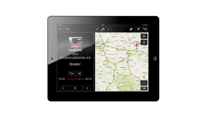 Dettaglio di un tablet con App Volkswagen Media Control.