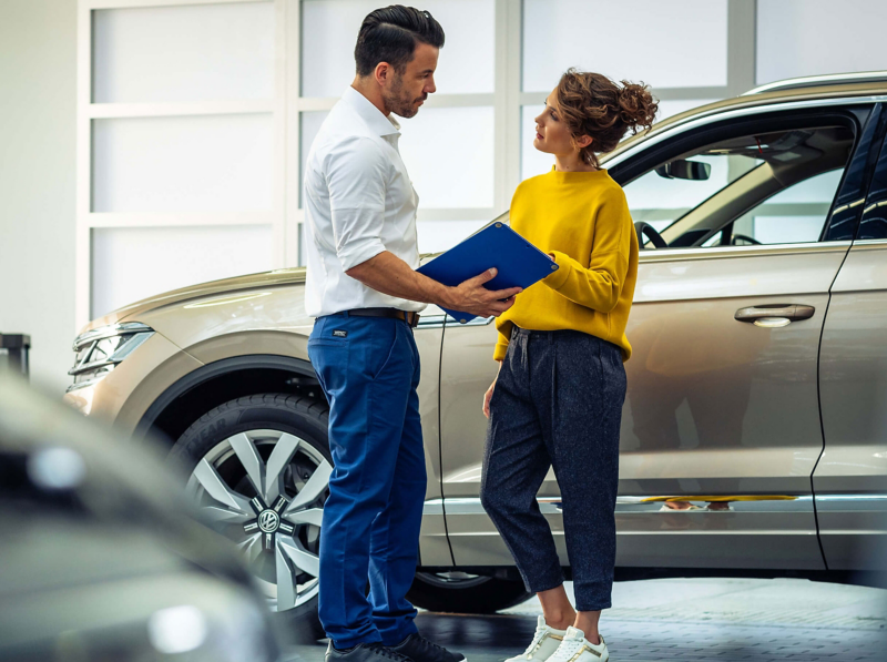 A customer at her Volkswagen retailer