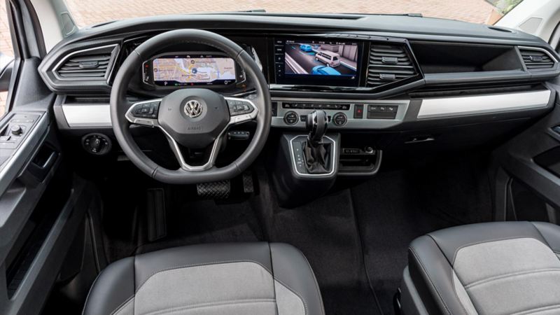 Förarmiljön i nya VW Multivan T6.1