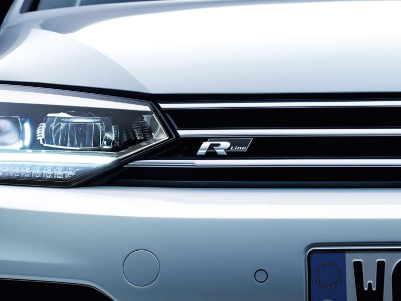 The Volkswagen Touran R-Line badge headlight and grille