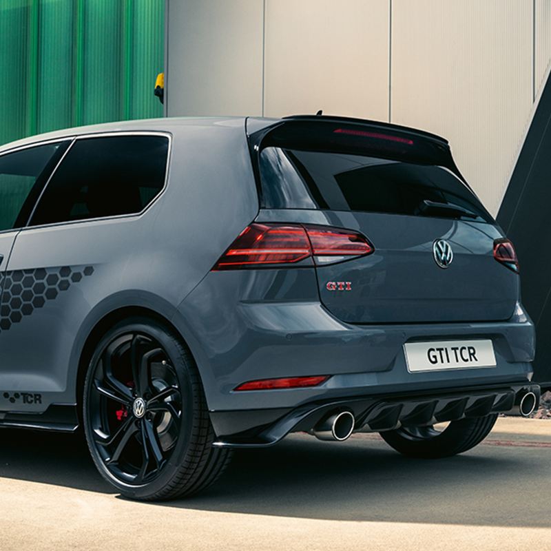 Volkswagen Golf GTI TCR opens for order in the UK