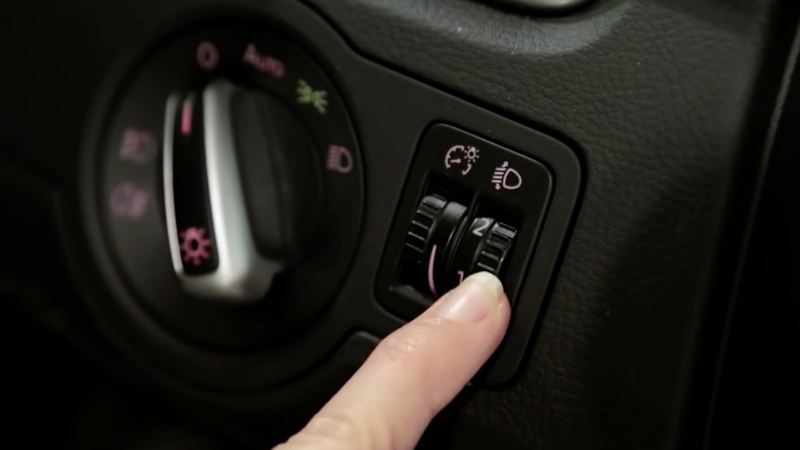 Car Light Maintenance Guides Volkswagen Uk