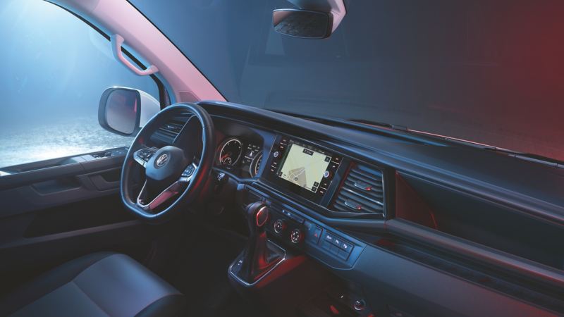 Volkswagen Utilitaires Transporter 6.1 intérieur cockpit