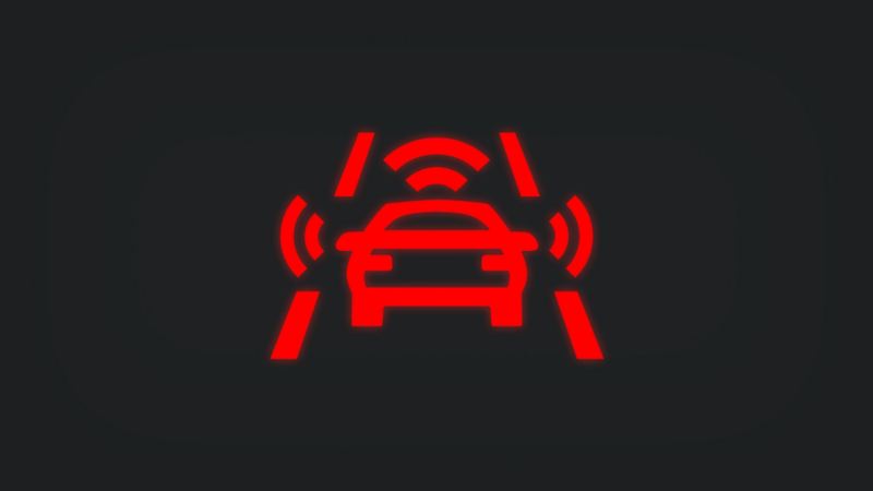 Kontrollleuchte mit Sensoren rund um Fahrzeug leuchtet rot