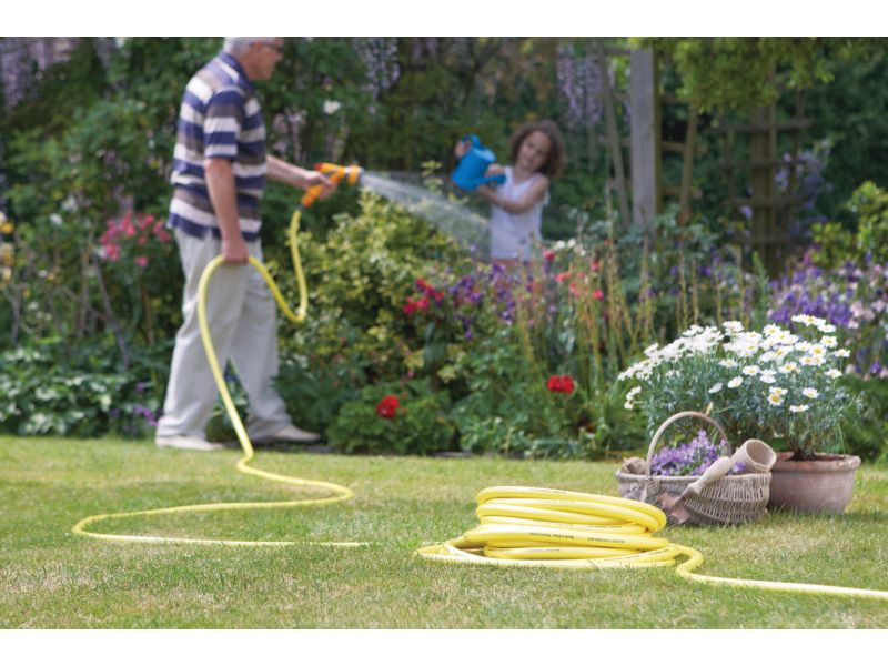 Garden Watering Gardens Wickes.co.uk