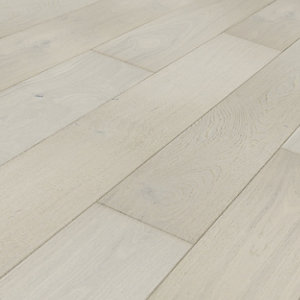 W by Woodpecker Arctic Oak Engineered Wood Flooring -1.08m2