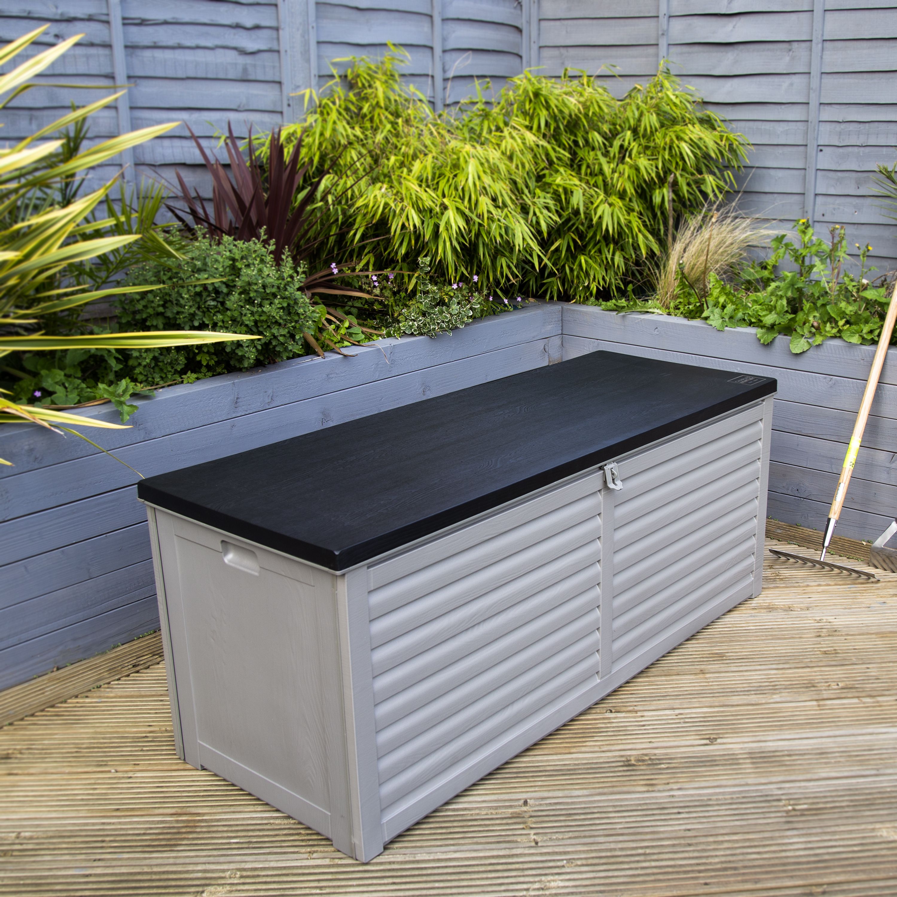 Outdoor Storage Box | wickes.co.uk