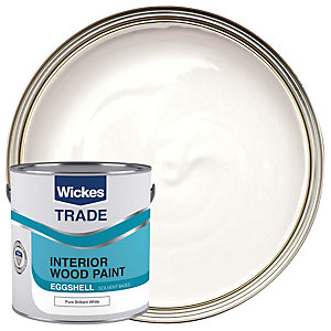 Wickes Trade Eggshell Paint - Pure Brilliant White 2.5L