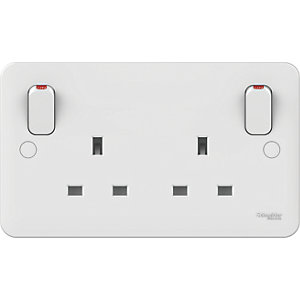Lisse 13A 2 Gang Double Pole Socket with Outboard Rockers - White